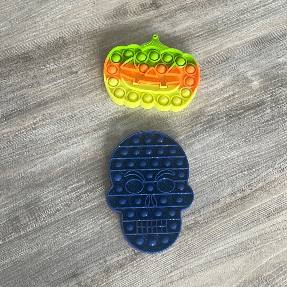Halloween Fidgets/Pop It - Picture 1 of 4